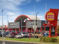 Carrum Downs to or from Melbourne Airport